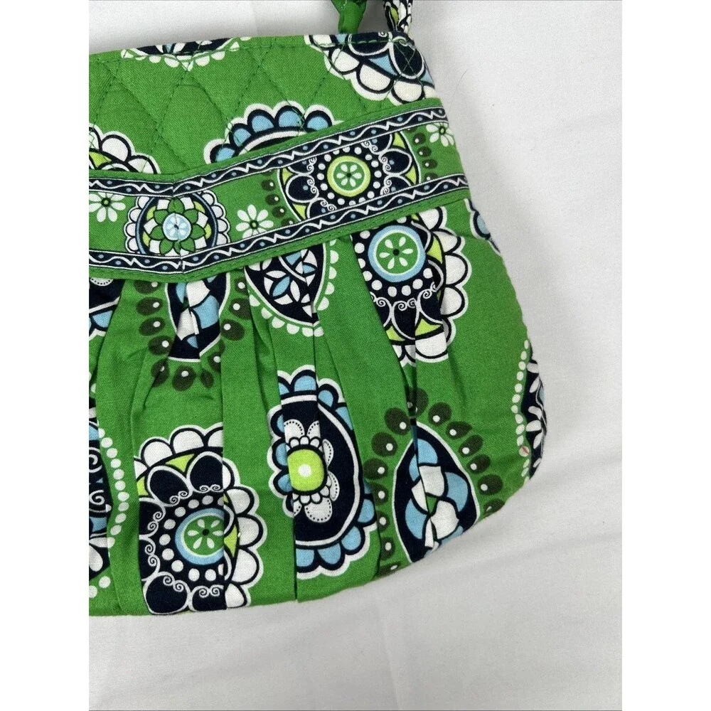 Vera Bradley Retired Hannah Handbag in Cupcakes Green Blue Pleated Small